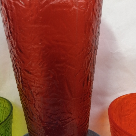 ACRYLIC Tumblers Set of 4 Glasses 20 oz Red, Blue, Orange, Green - Picture 5 of 8
